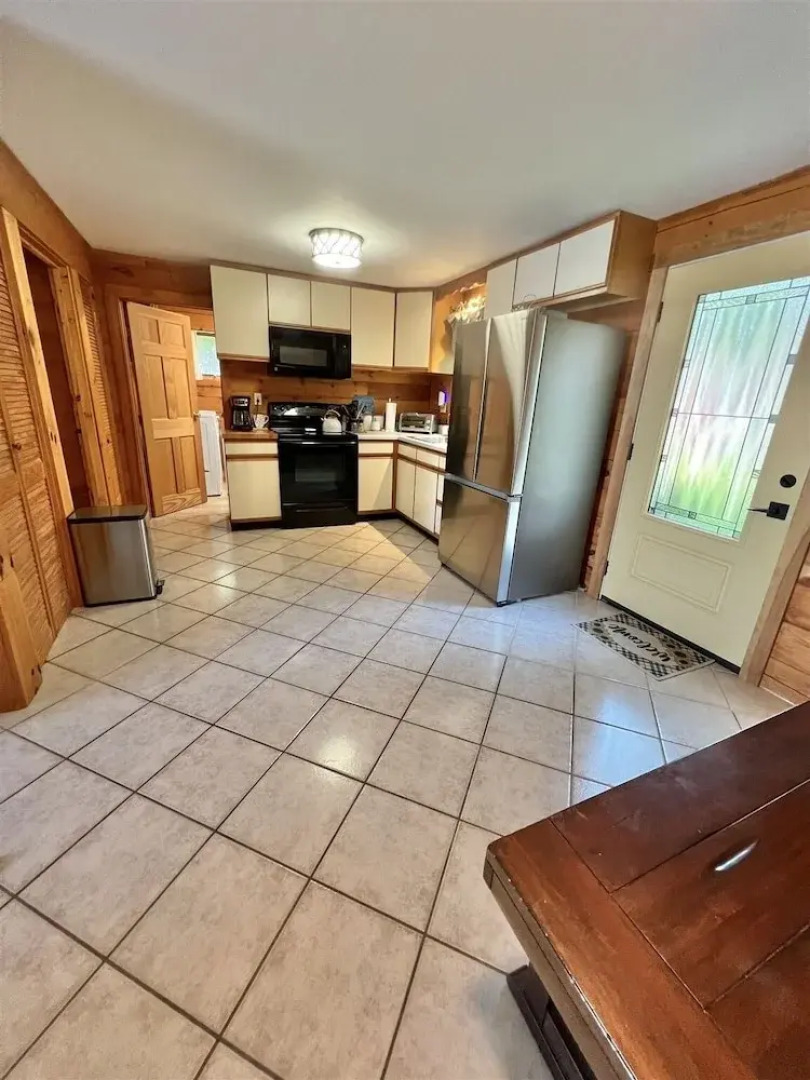 Camp Marcy Limit 8 3 Bedroom Cottage by RedAwning