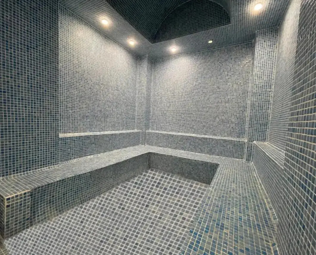 Arena Apartments Guba