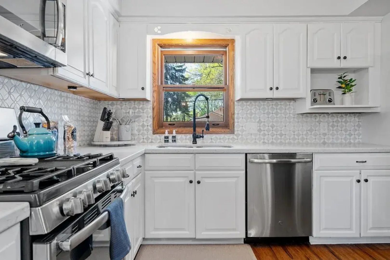 Crystal Lake Clubhouse