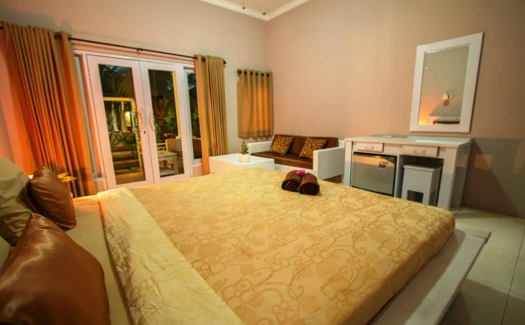 Tropical Hideaways Resort