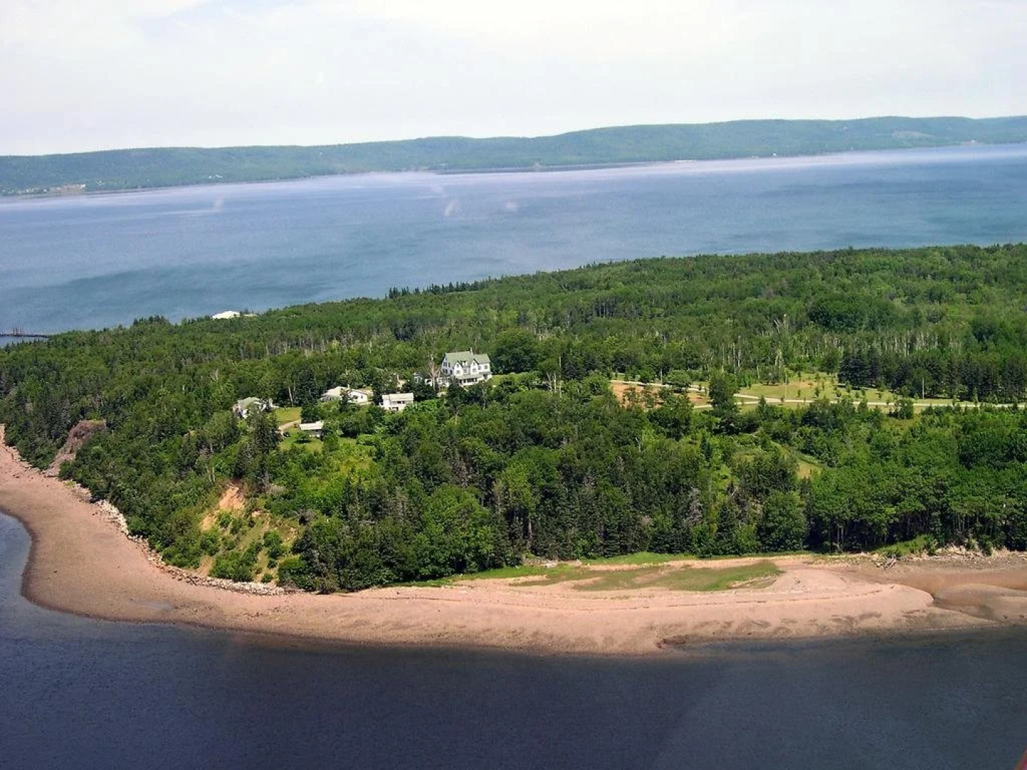 Still Point Lodge & Cottages