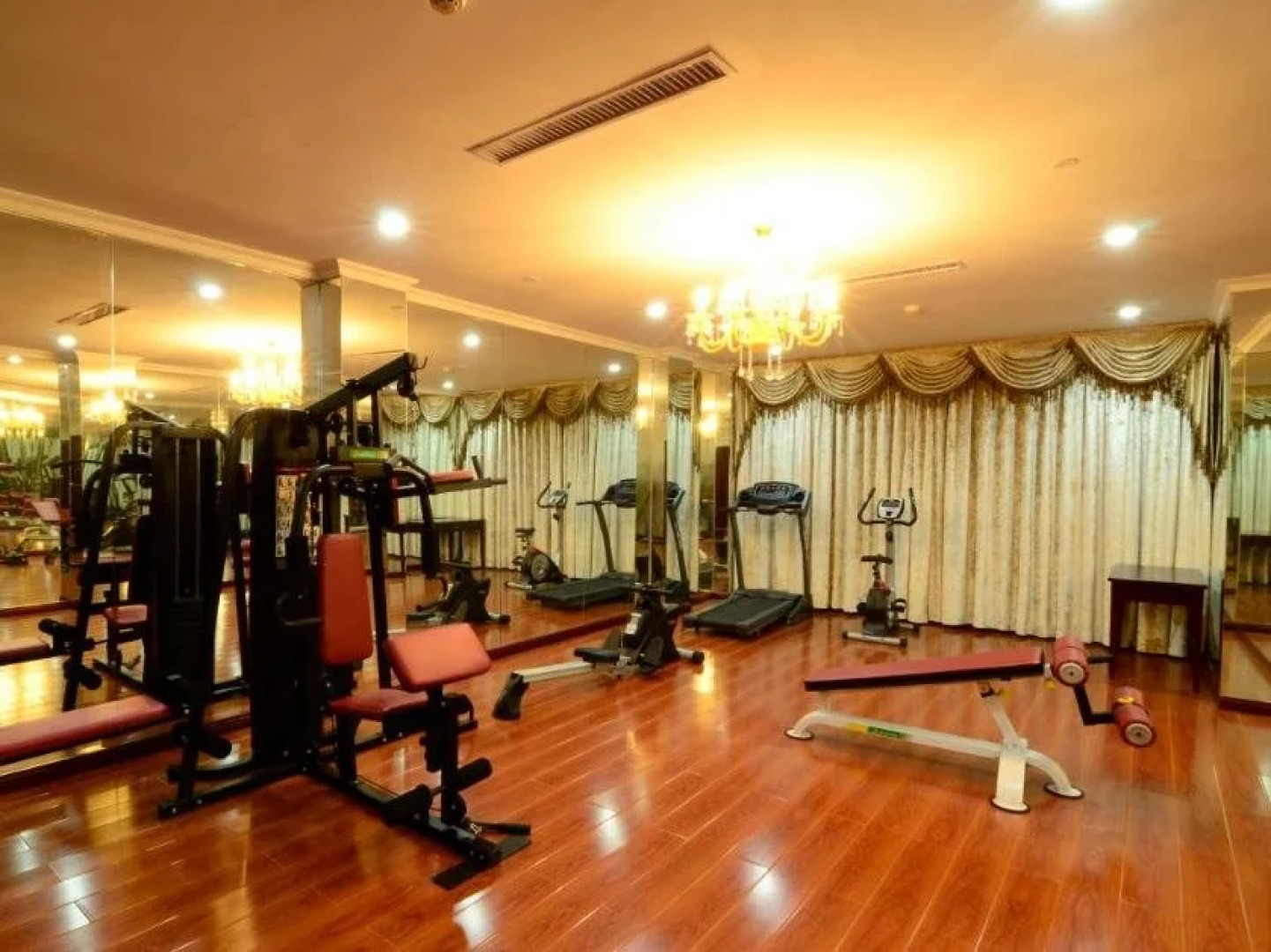 Wuhan Zall Royal Hotel- North Hankou International Hotel