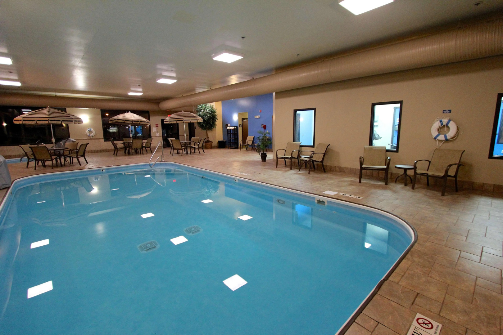 Holiday Inn Express Hotel & Suites FINDLAY