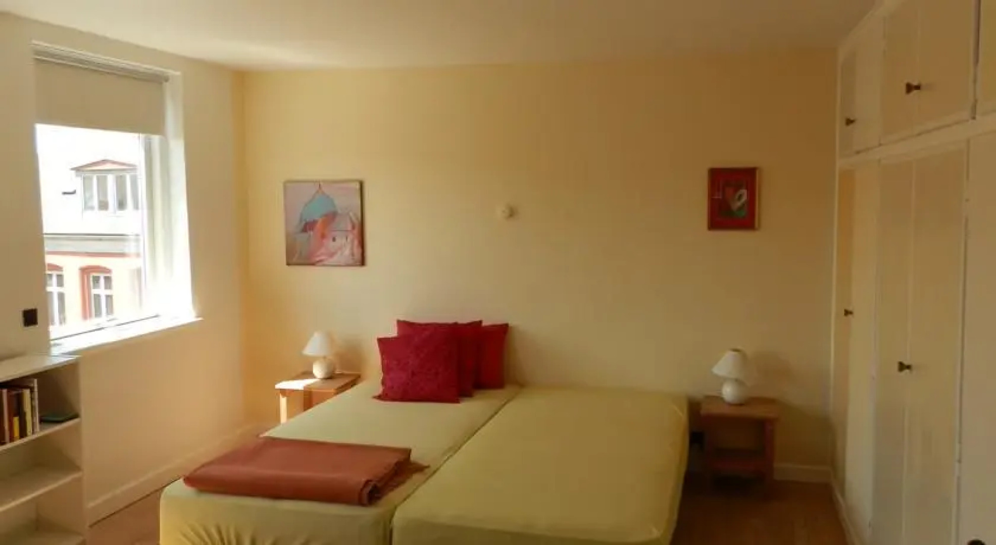 Tværstræde Guesthouse