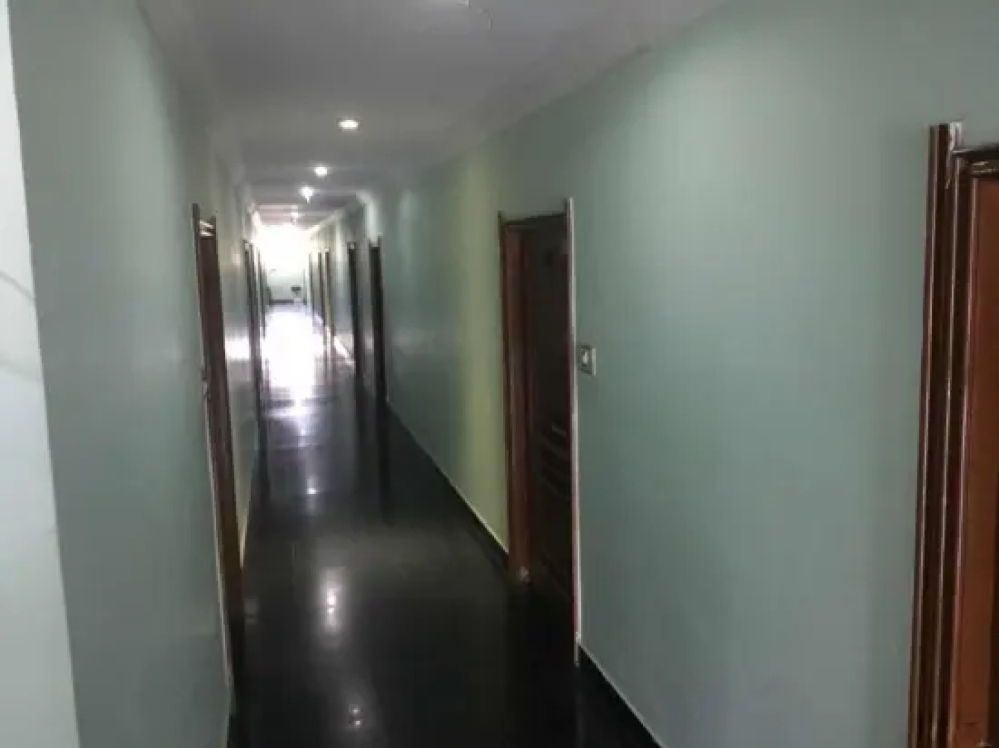 Hotel Sripranams International