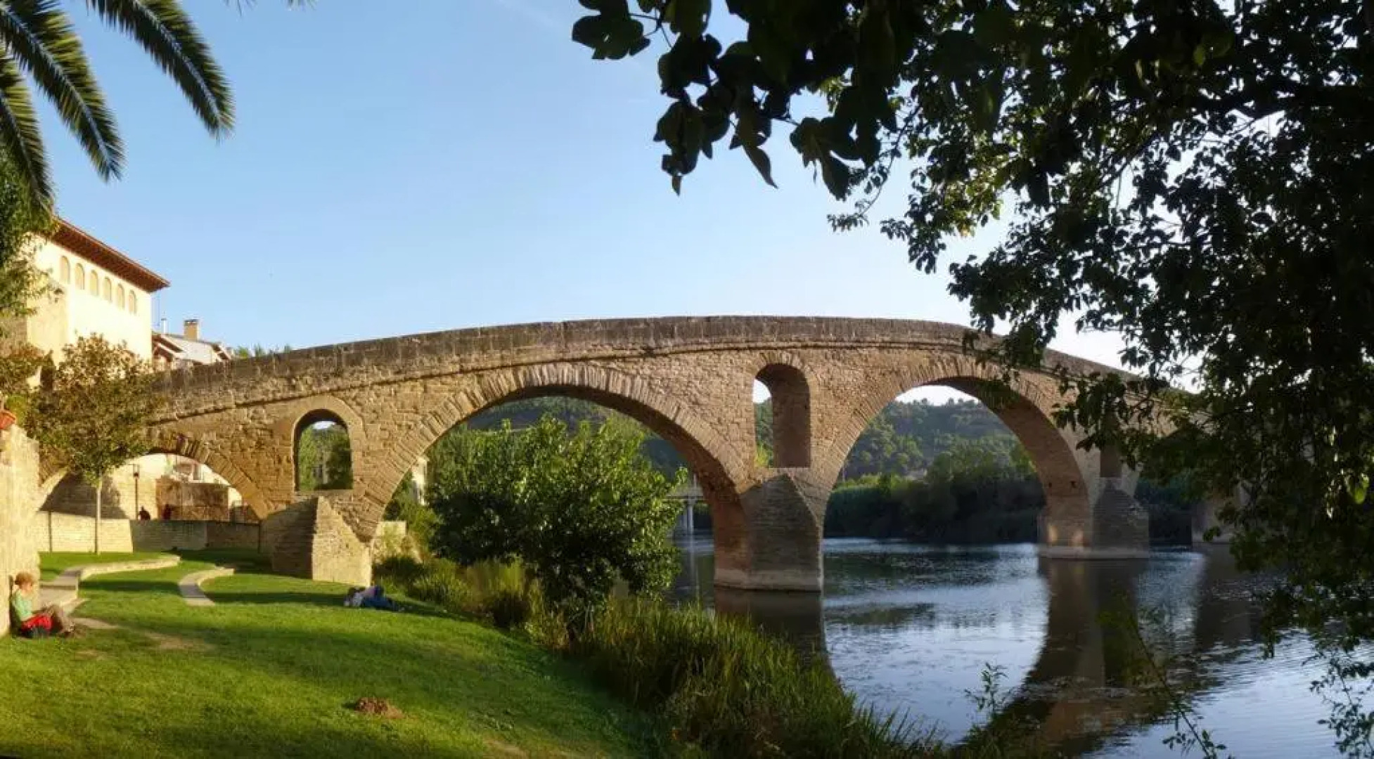 Apartamento Rural Puente La Reina I y II