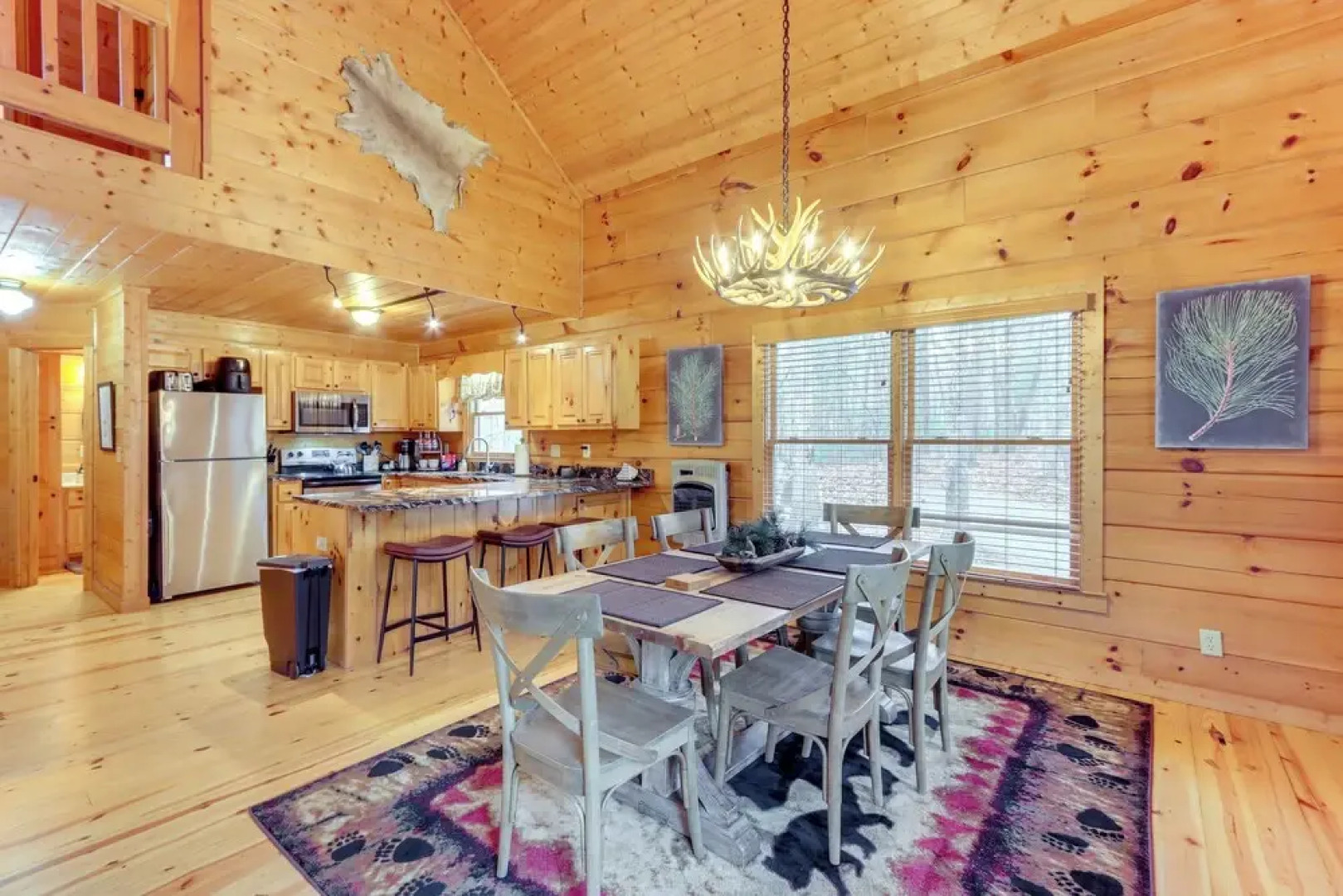 9 Mi to Dtwn Blue Ridge: Cabin w/ Deck & Grill!