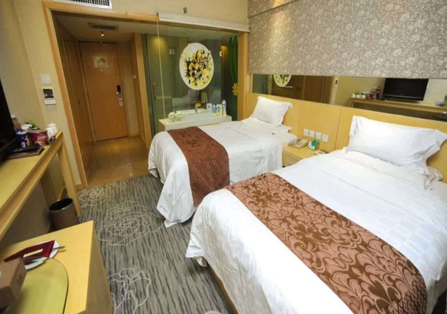 Kunming Spring City Garden Tianhong Hotel