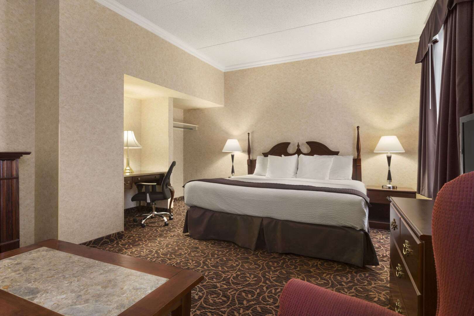 Days Inn - Toronto East Lakeview