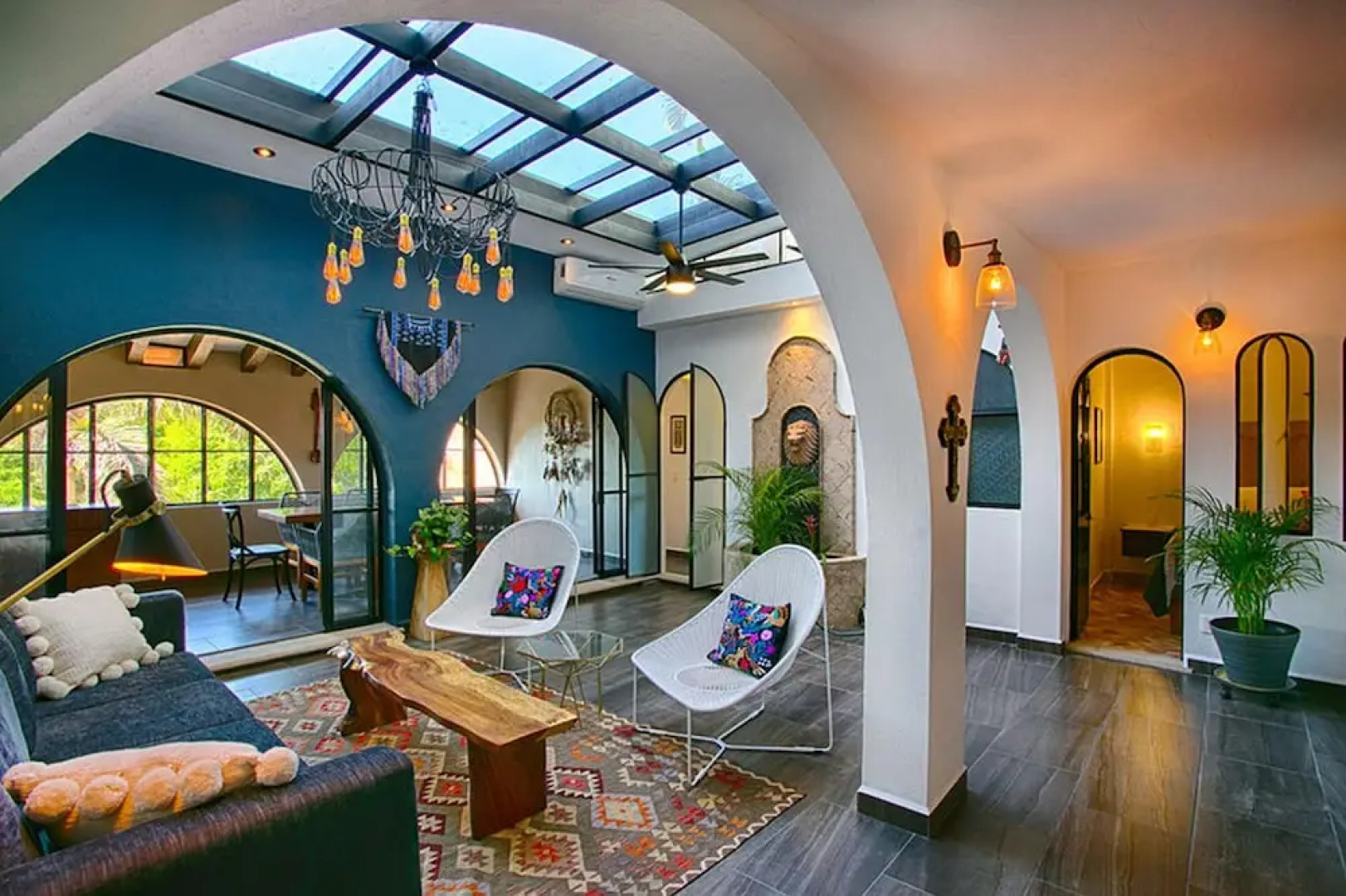 Calle Saturno 21 1BR by Casago