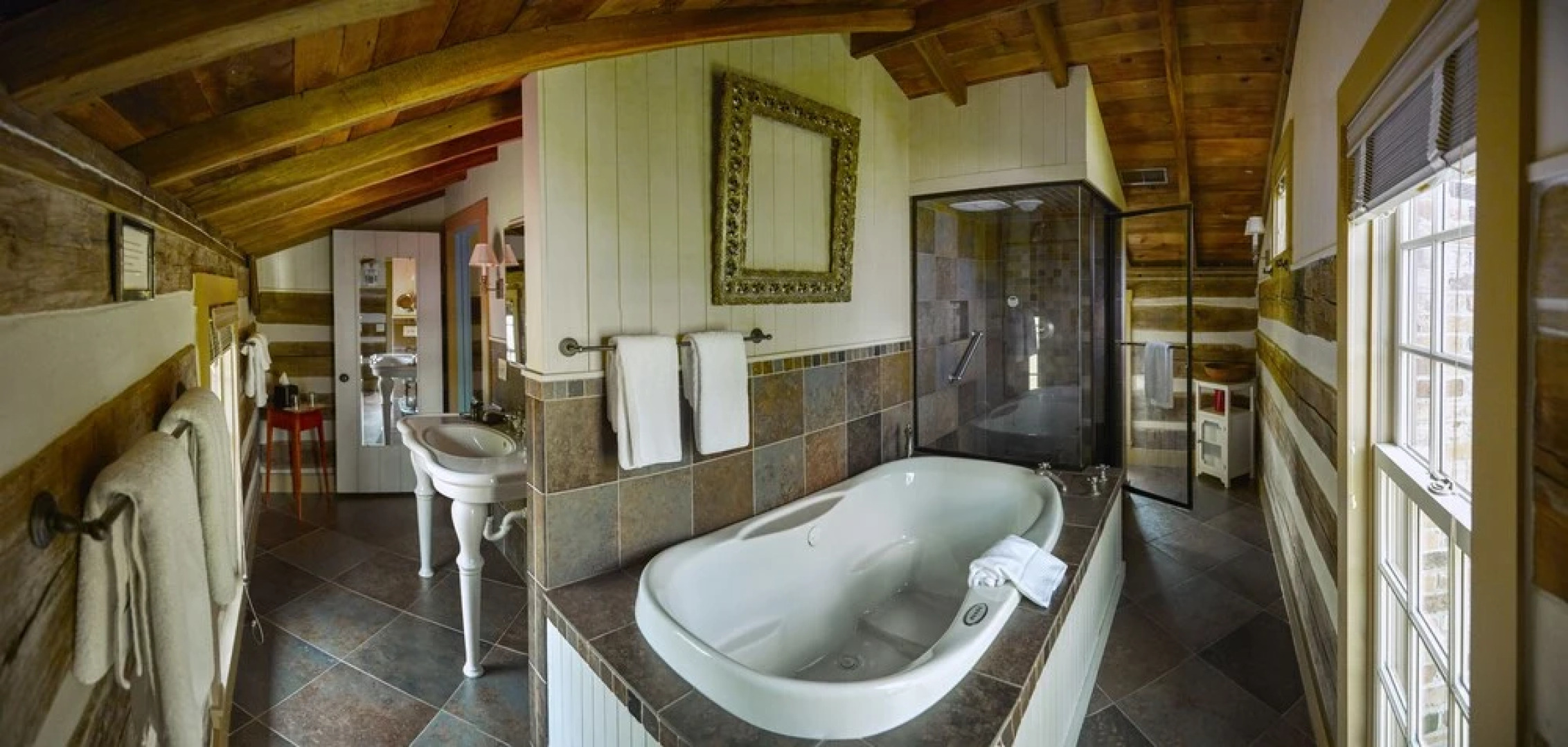 Willis Graves Bed and Breakfast