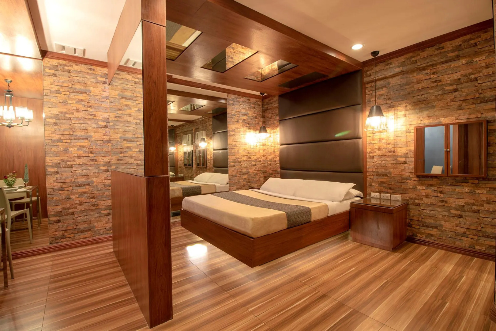 Victoria Court Las Piñas