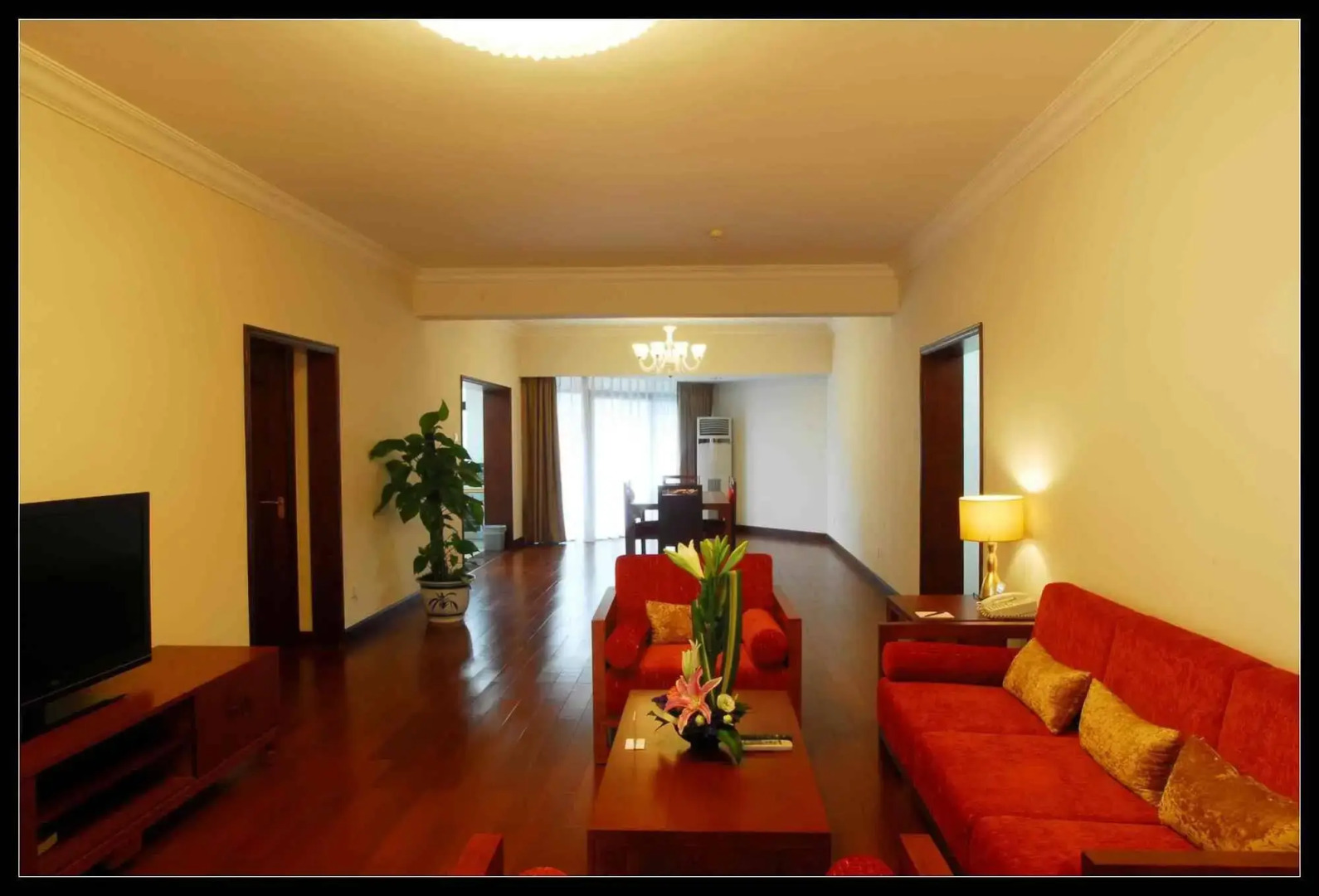 Ming Wah International Convention Centre