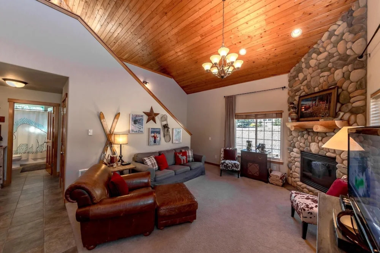 Wintergreen Chalet
