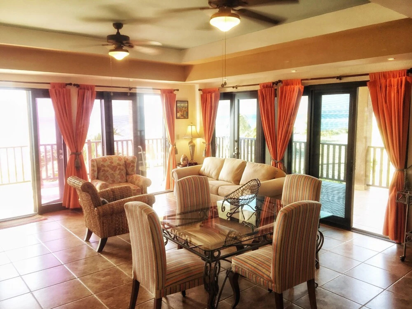 Granada Supreme Grand Royalty Suite 127