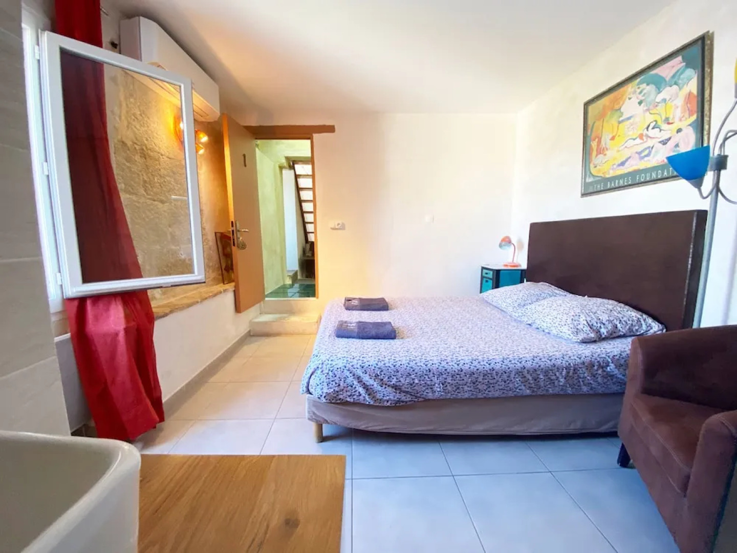 Le Louvre, Lieu atypique