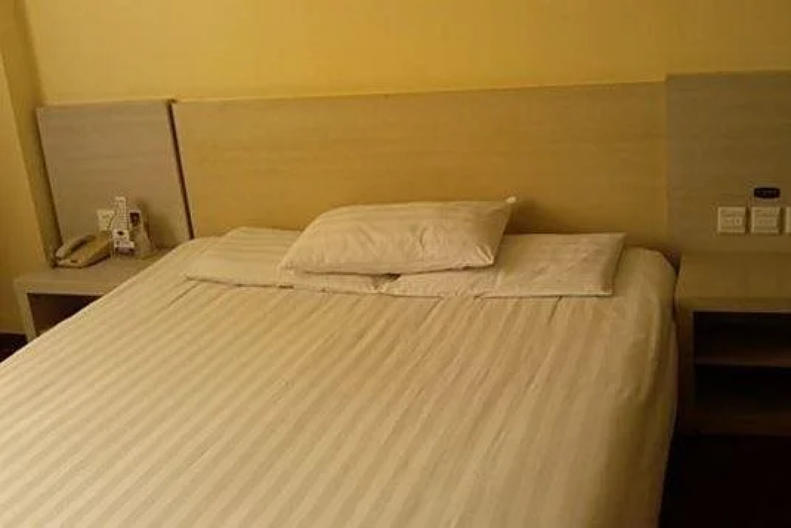 Hanting Premium Hotel Guangzhou Memorial Hall Metro Station