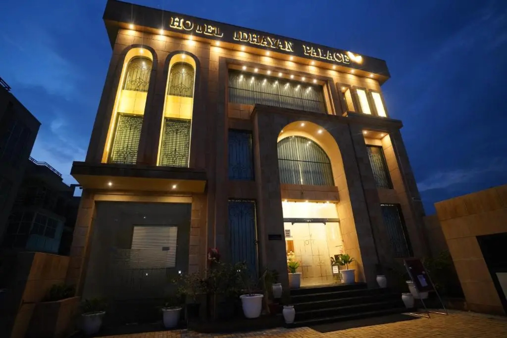 Hotel Idhayan Palace