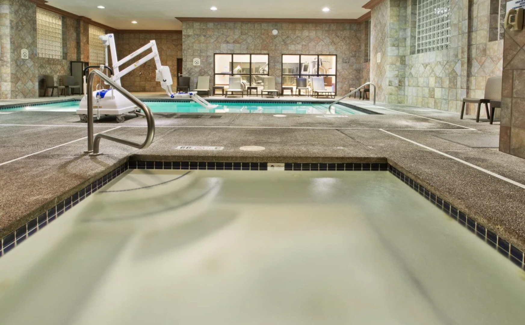 Holiday Inn Express Hotel & Suites Portland-NW Downtown by IHG