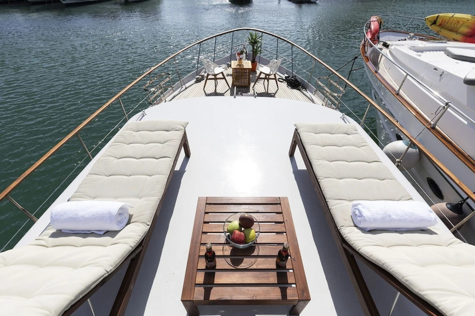 Luxury Boat in Port Forum