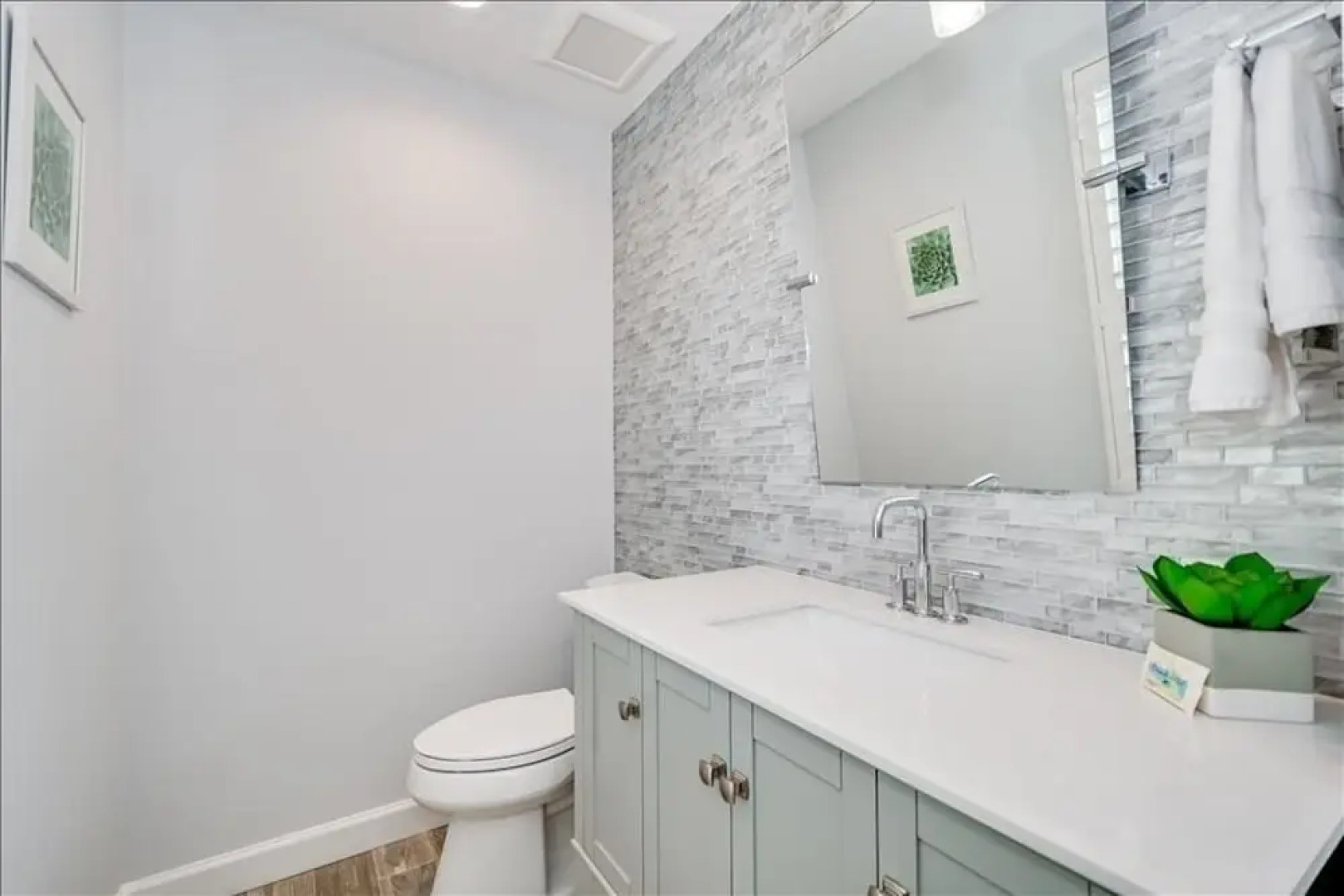 Sundown Villa Unit 02 2 Bedrooms 2.5 Bathrooms Villa