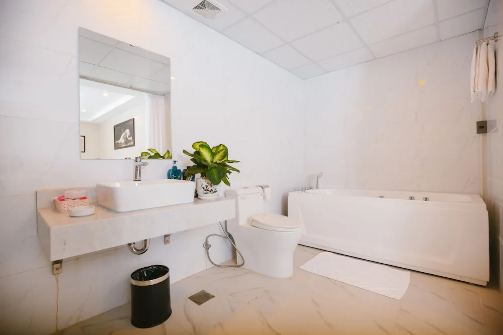 Songlam Waterfront Hotel - 藍江酒店