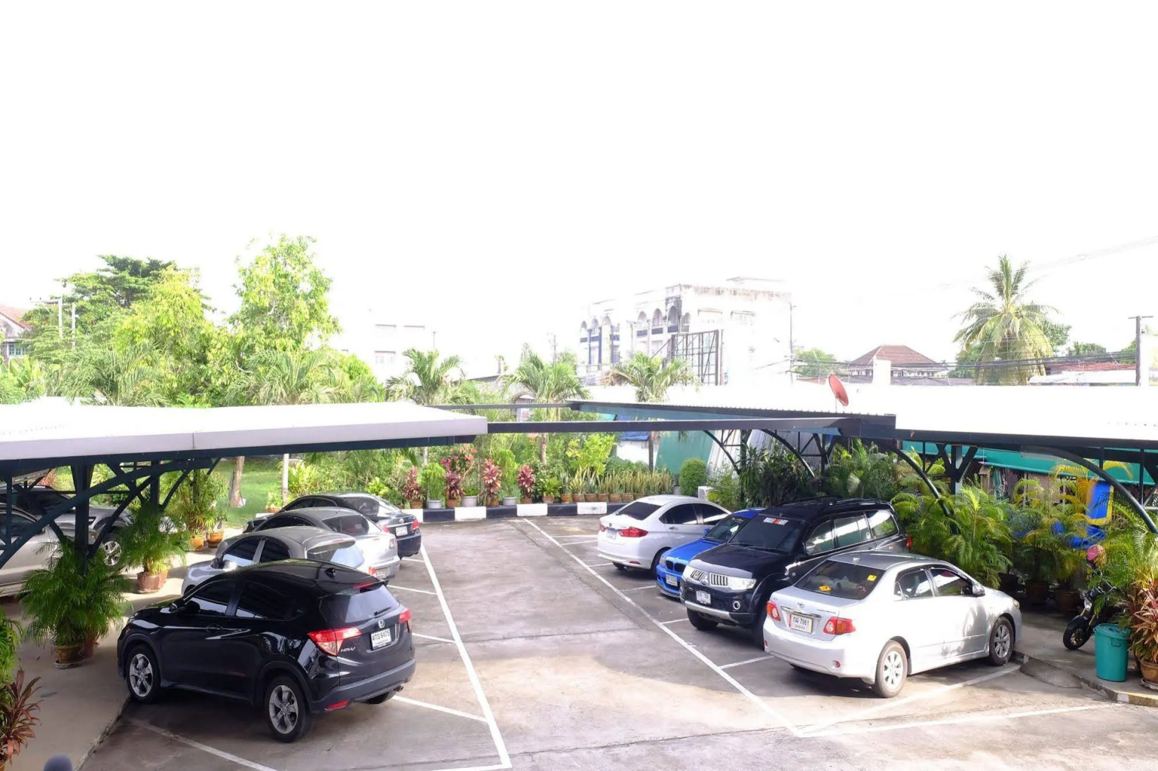 Banchang Apartment and Hotel