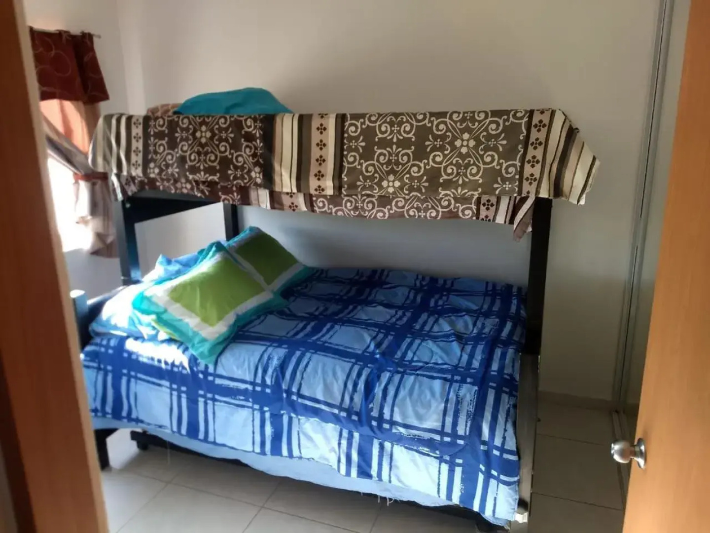 Bonita Casa en Condominio con Alberca y Acceso al Lago