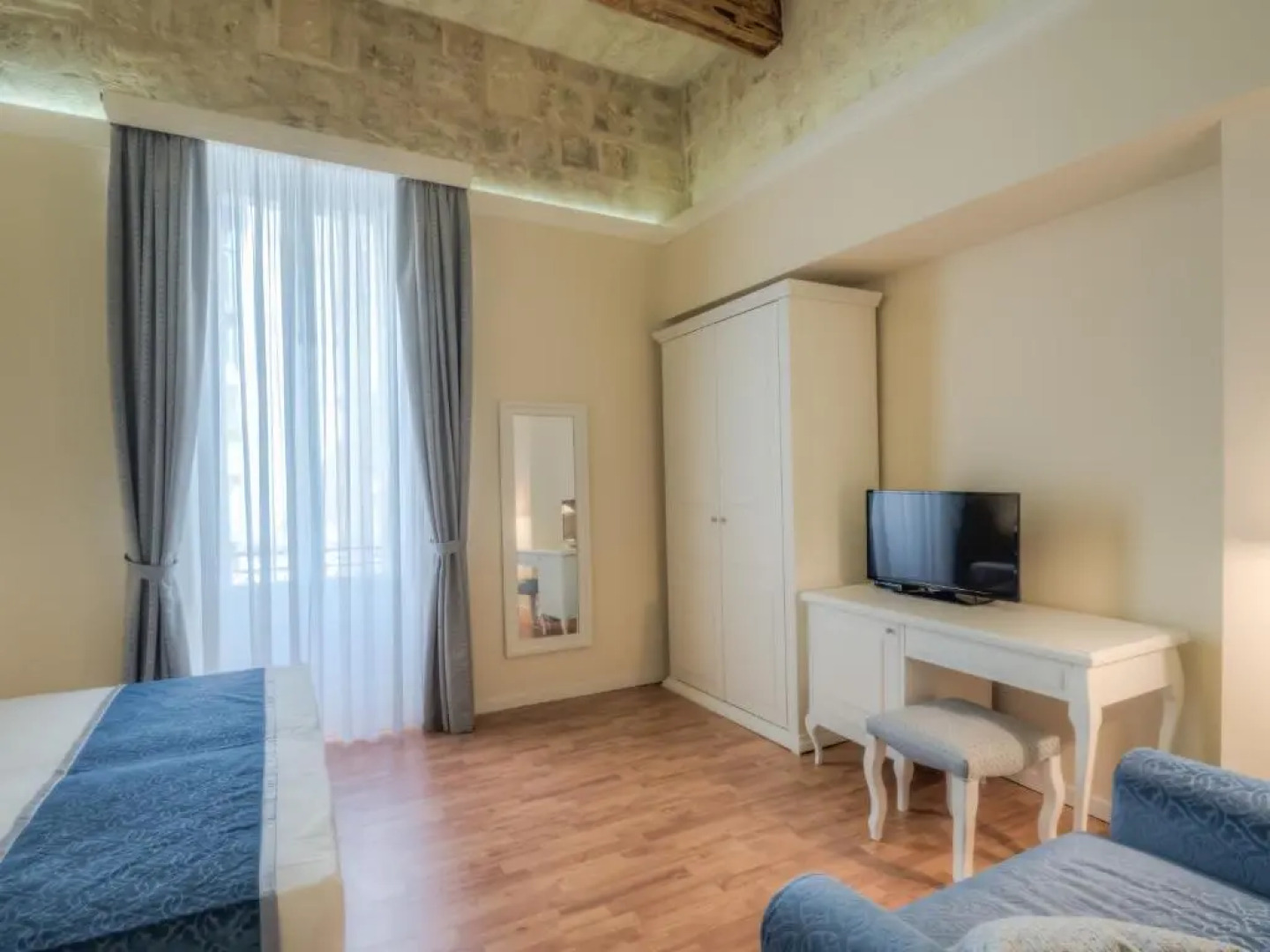 Tano's Boutique Guesthouse