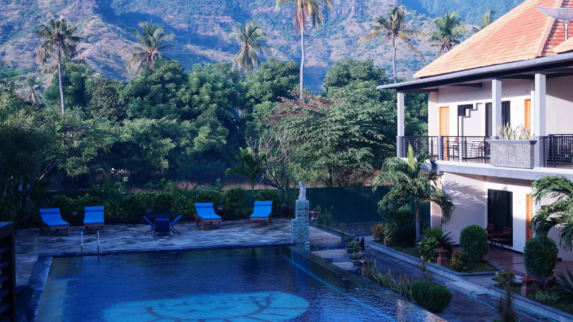 Antari Hotel