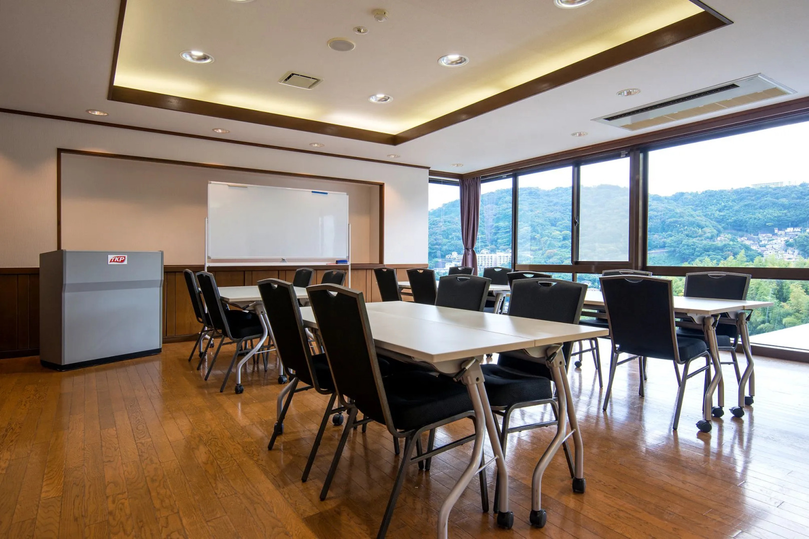 Lectore Atami Koarashi (TKP Hotels & Resorts)