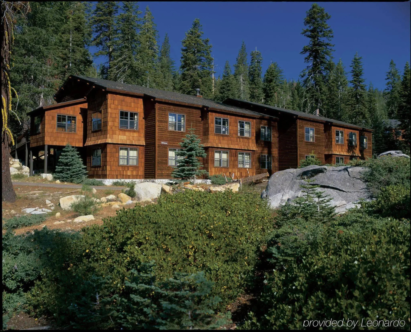 Wuksachi Lodge
