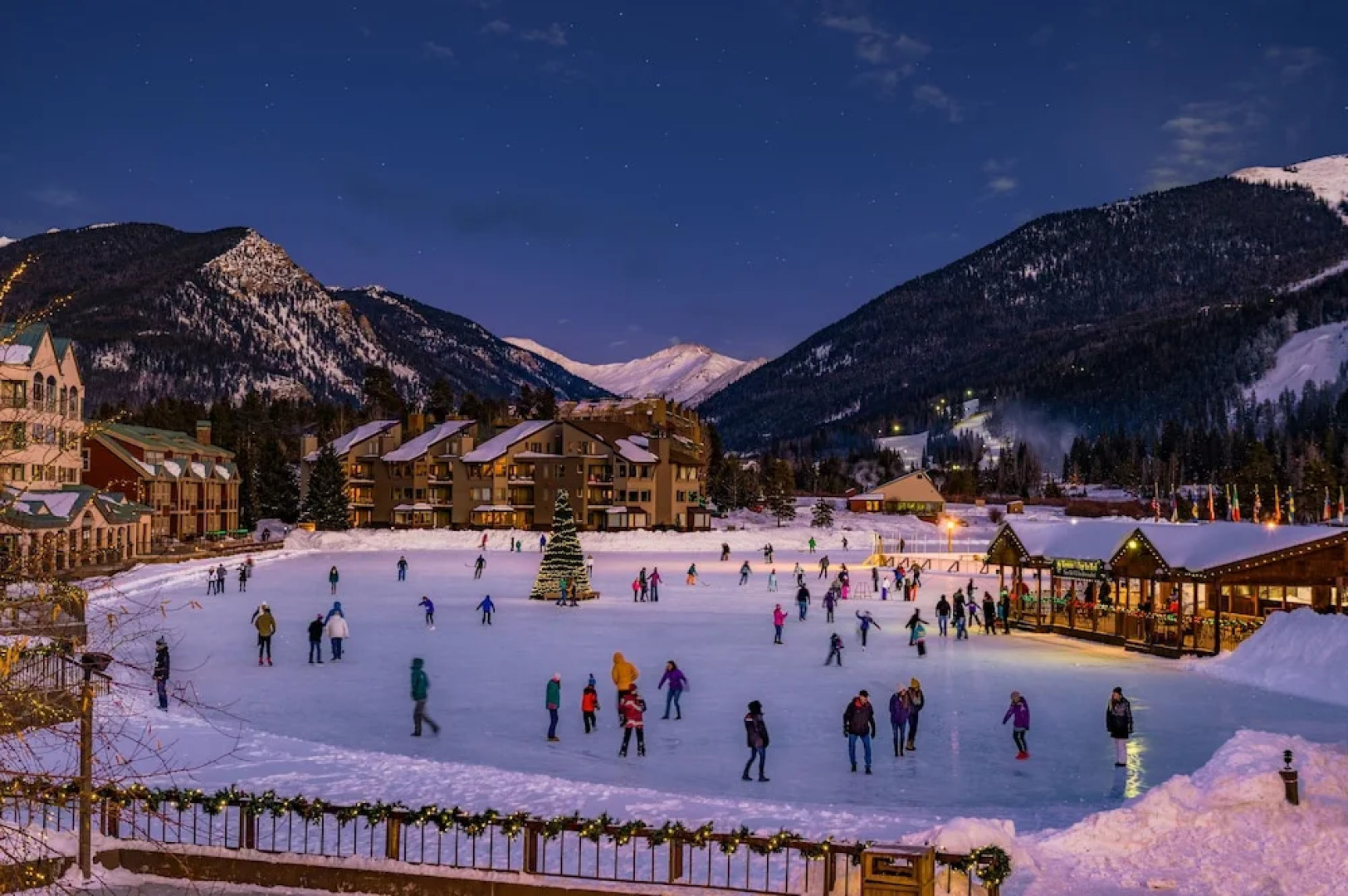 Silver Mill 8167-1br-walk To Slopes! Kids Ski Free! 1 Bedroom Condo by RedAwning