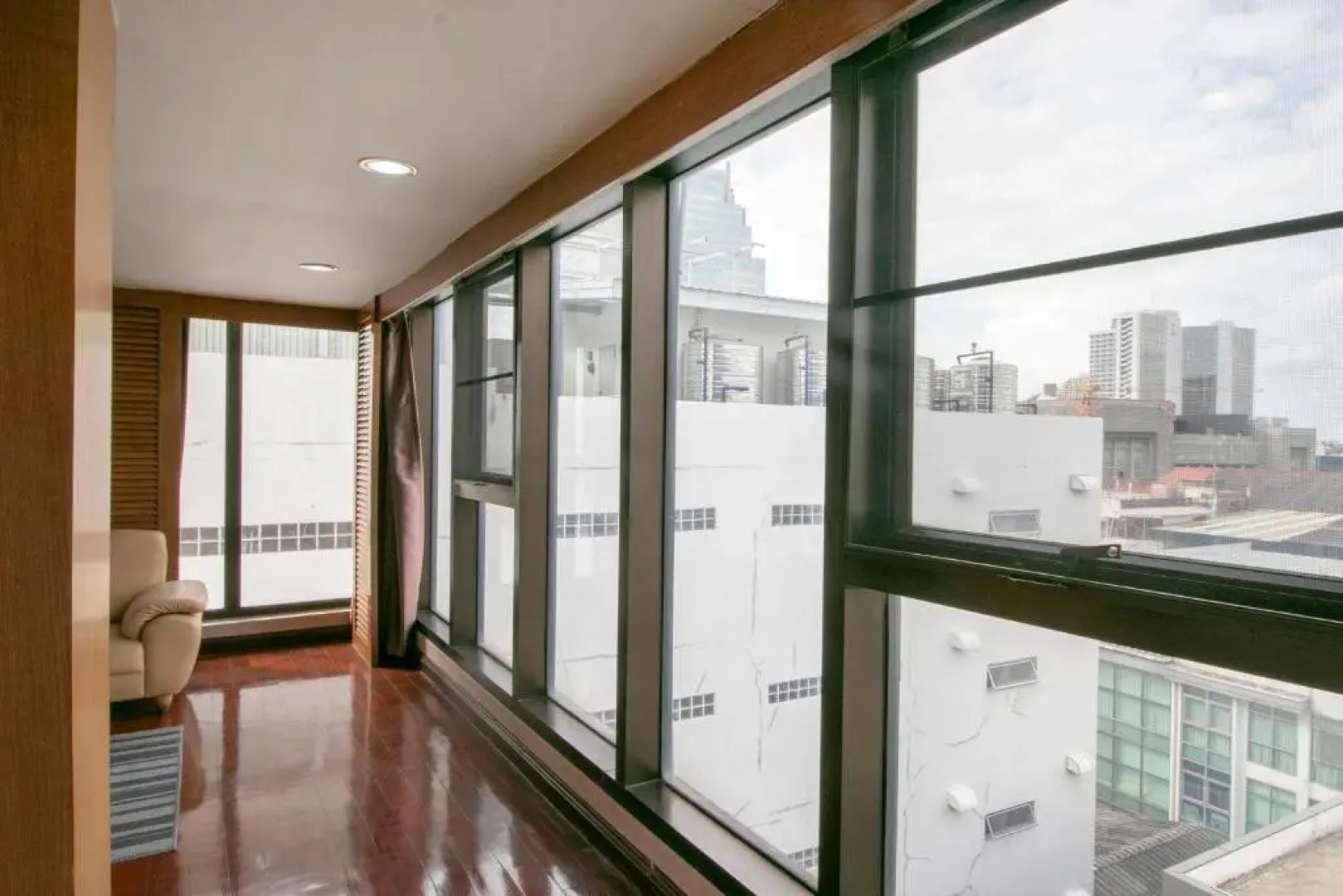 Super OYO 75385 Hotel Win Long