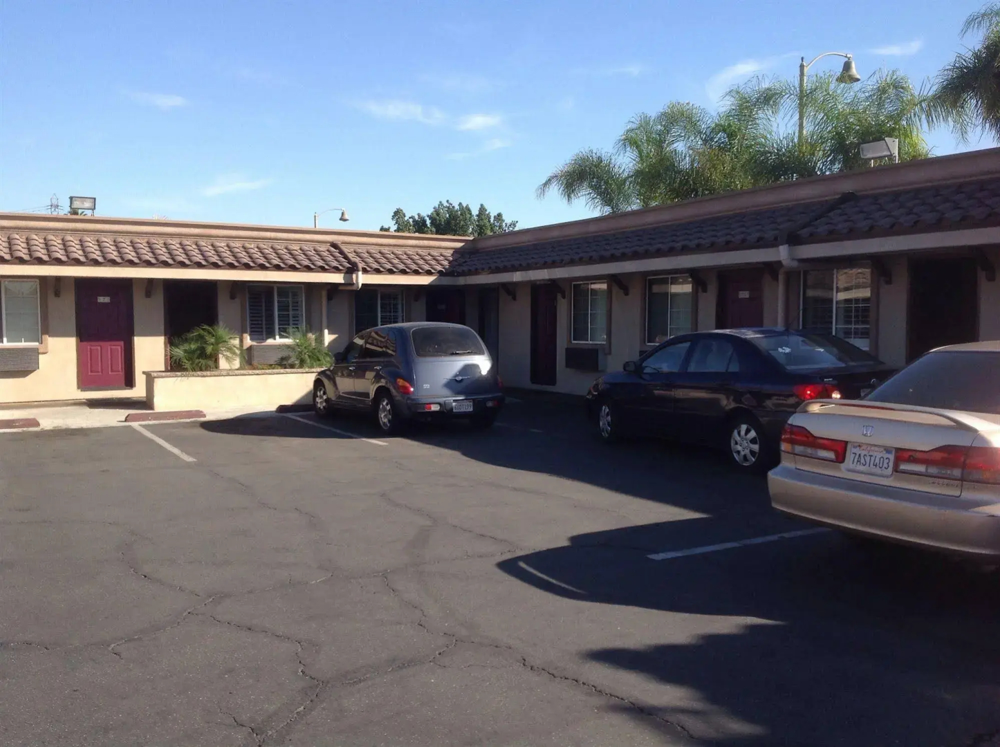 Palms Motel