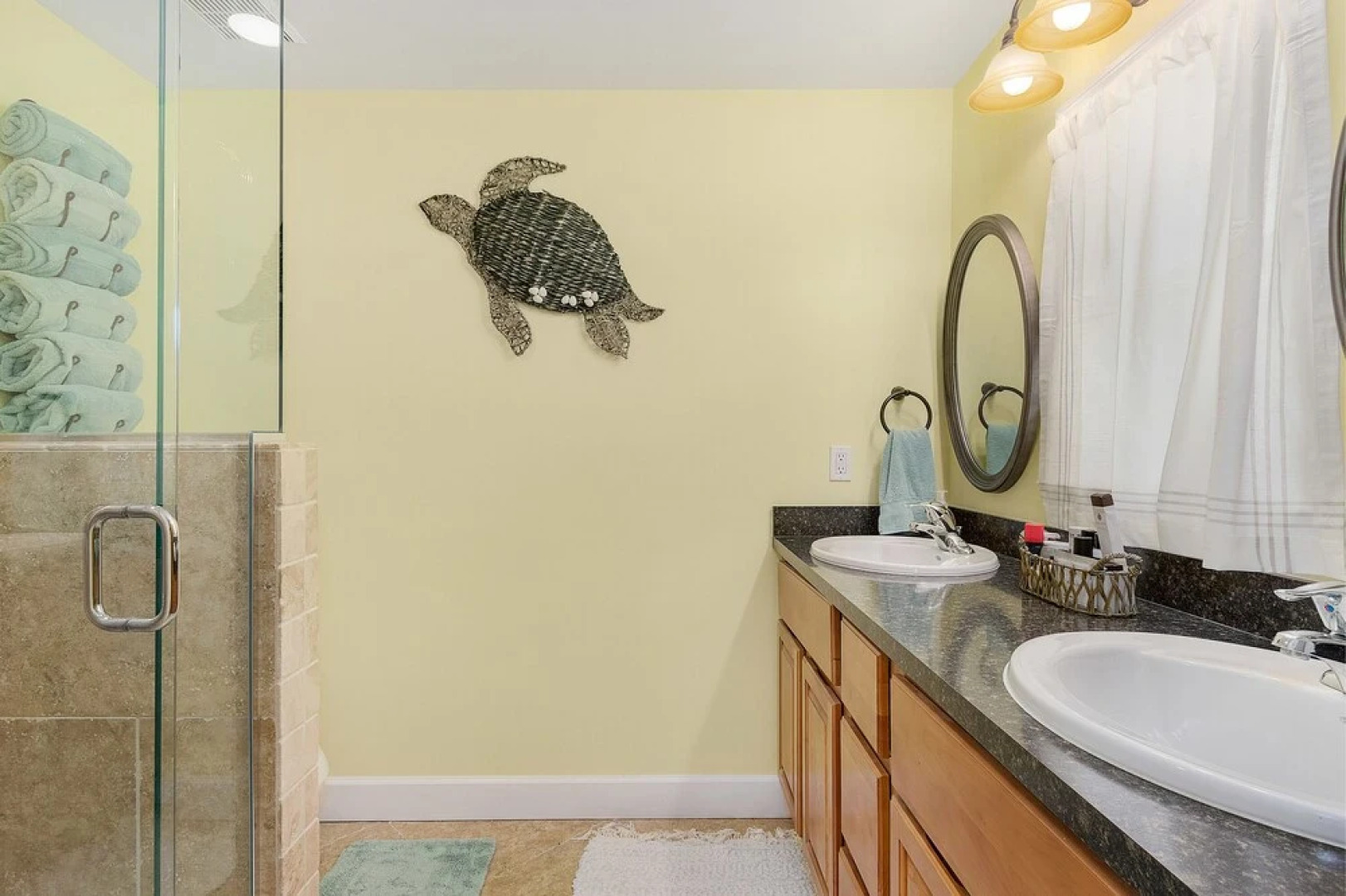 Villa Island Time by Pretty Cape Homes