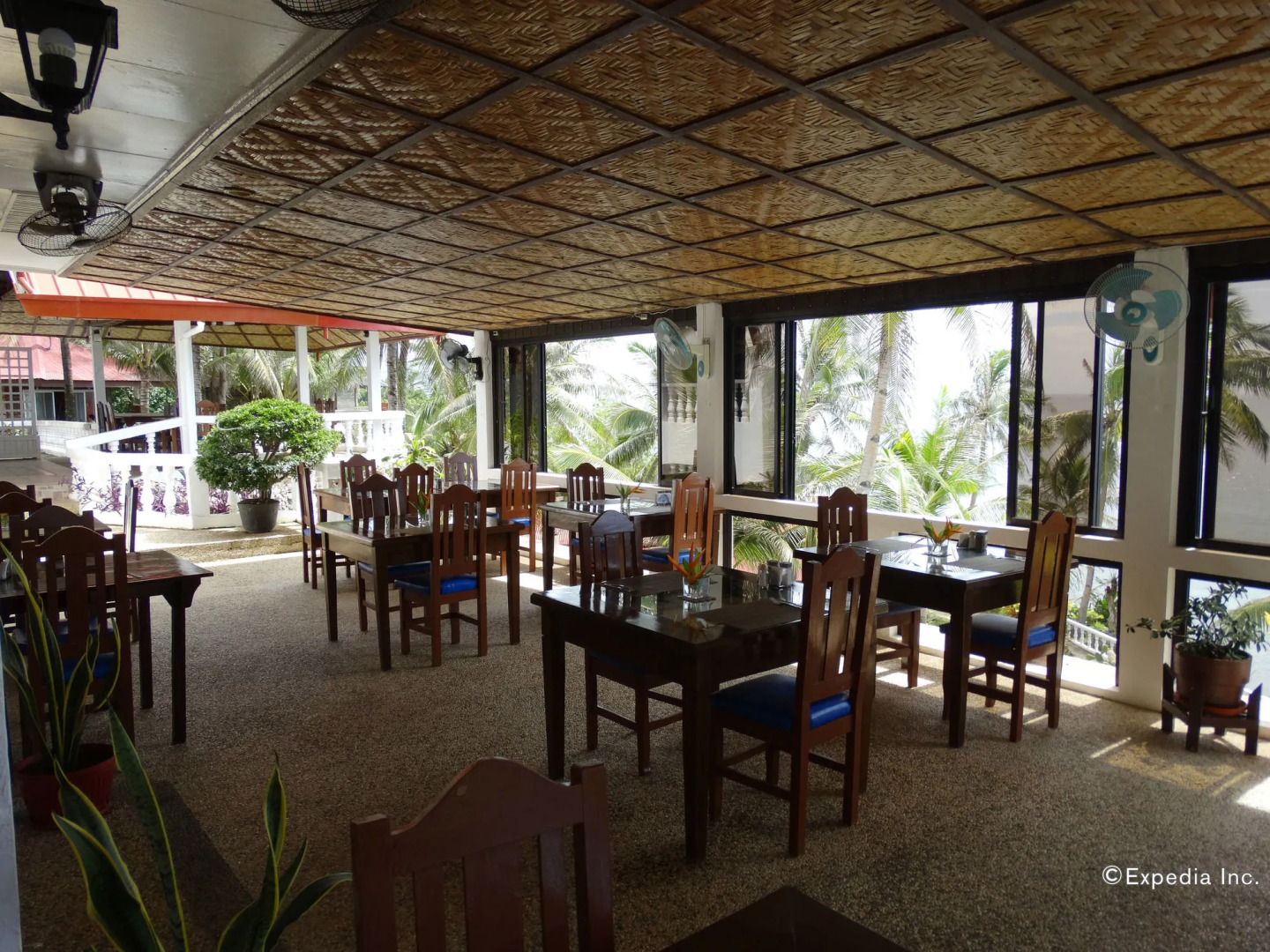 Blue Star Dive & Resort