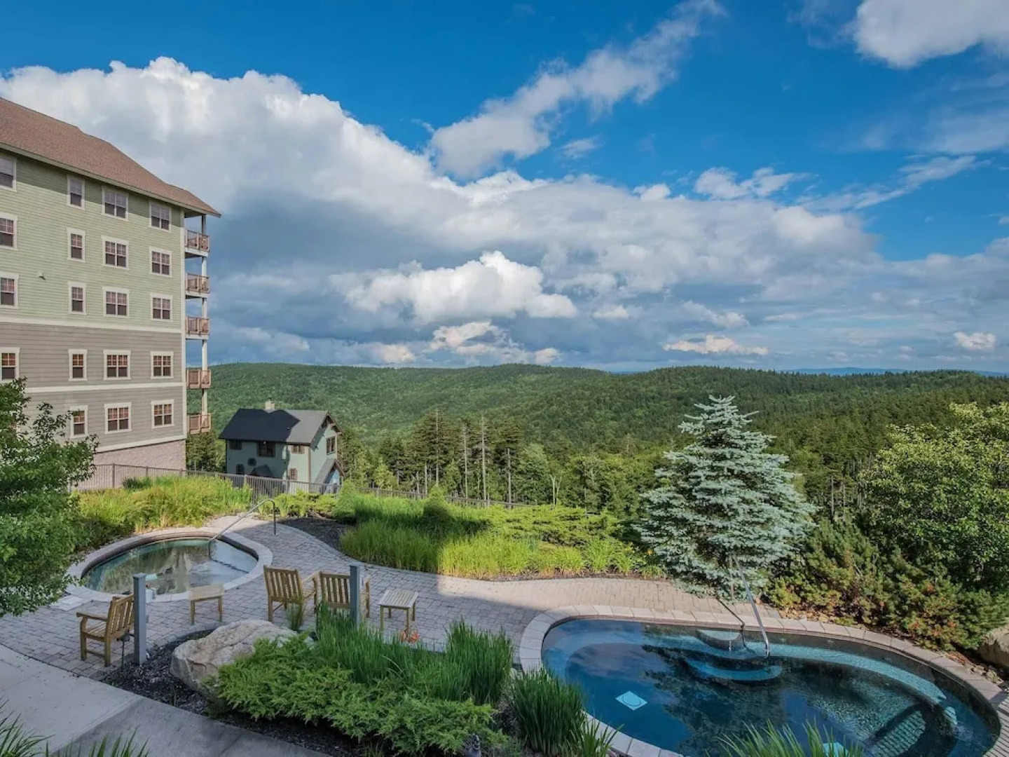 2 Br: Soaring Eagle 110