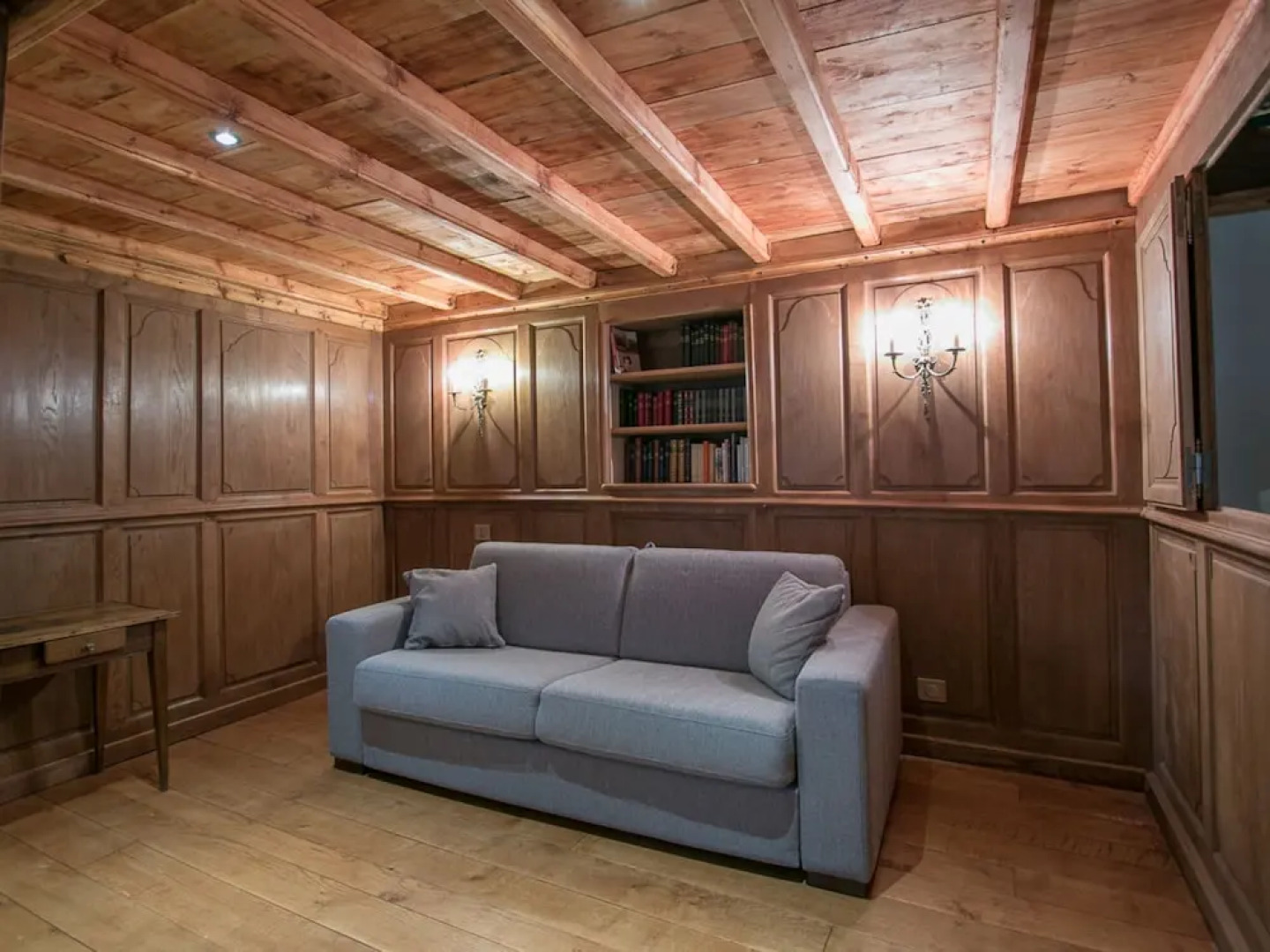 Holiday Home in Le Manoir With Jacuzzi in Summer