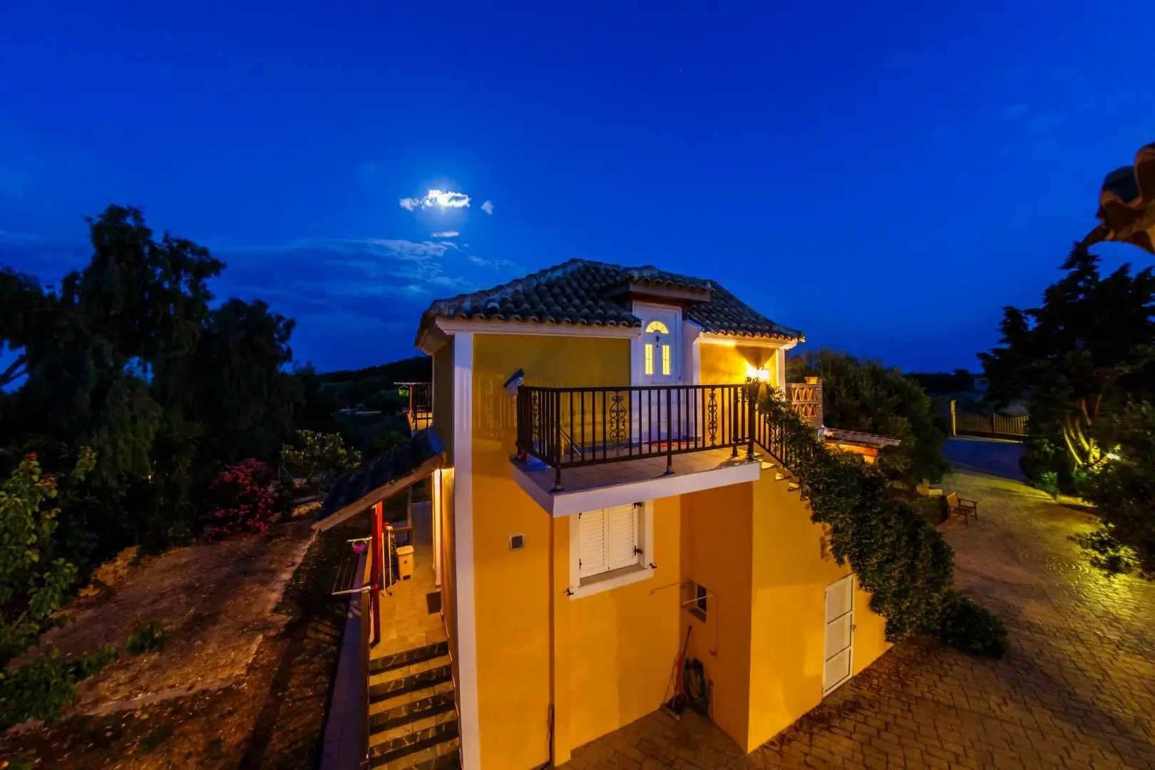 Porto Gerakas Villas & Apartments