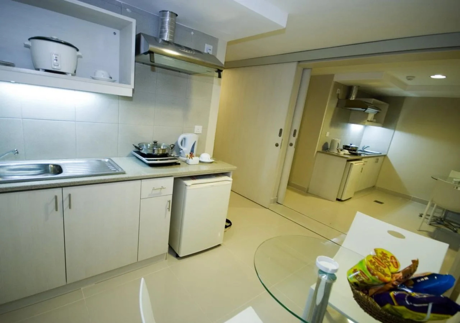 LeGallery Suites Hotel