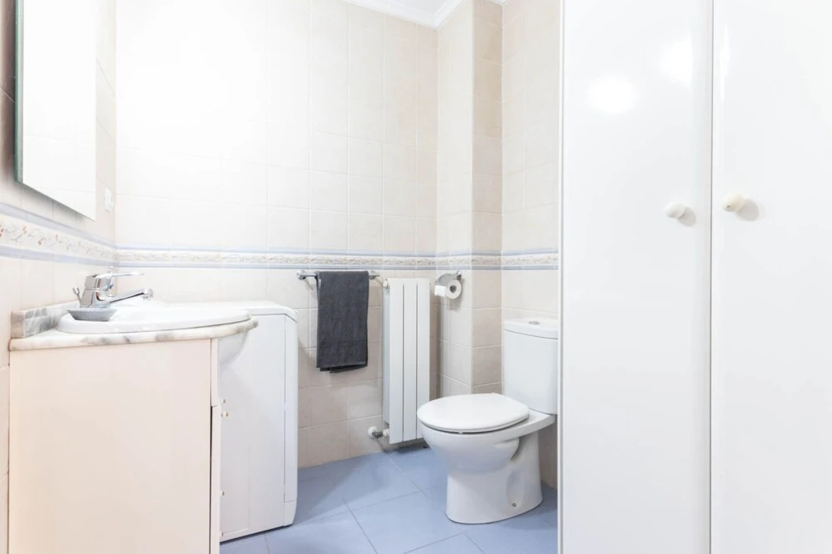 BAKIO BEACH II apartment by Aston Rentals