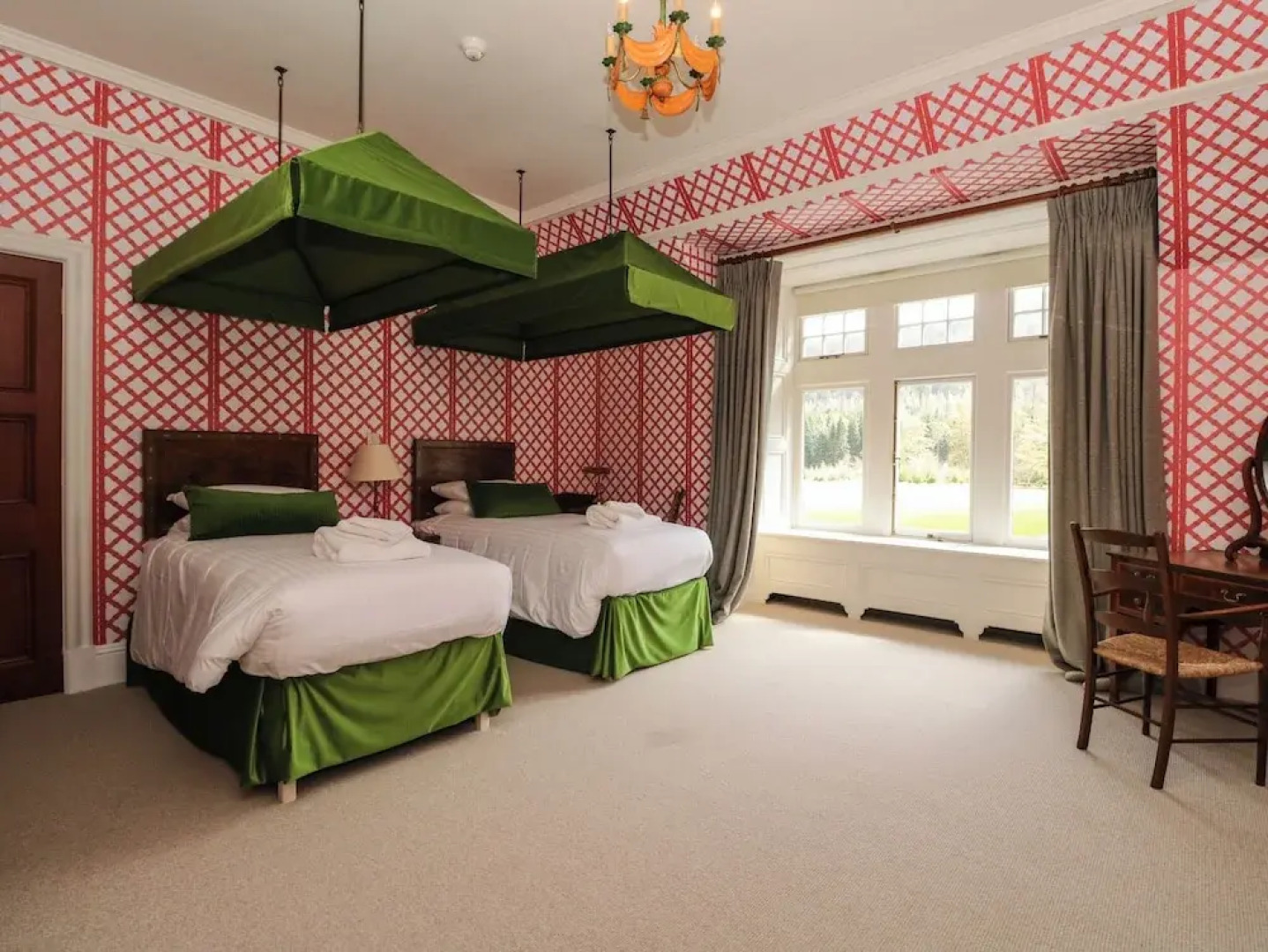 Dalvorar - Mar Lodge Estate