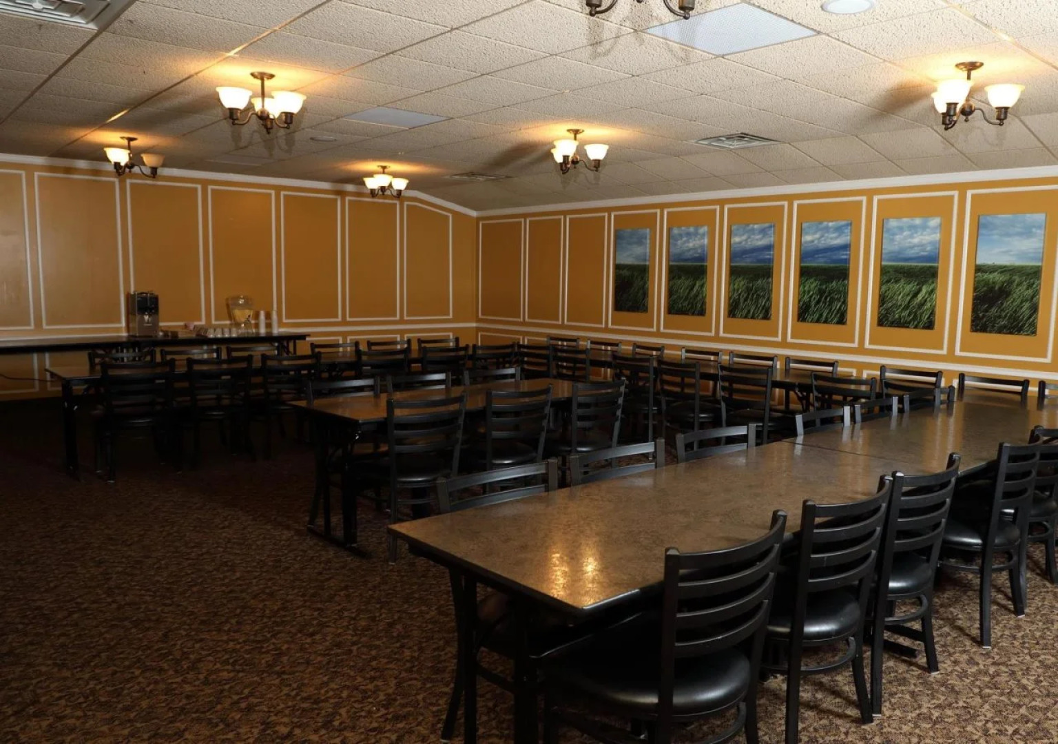 Northern Lights Inn Rugby