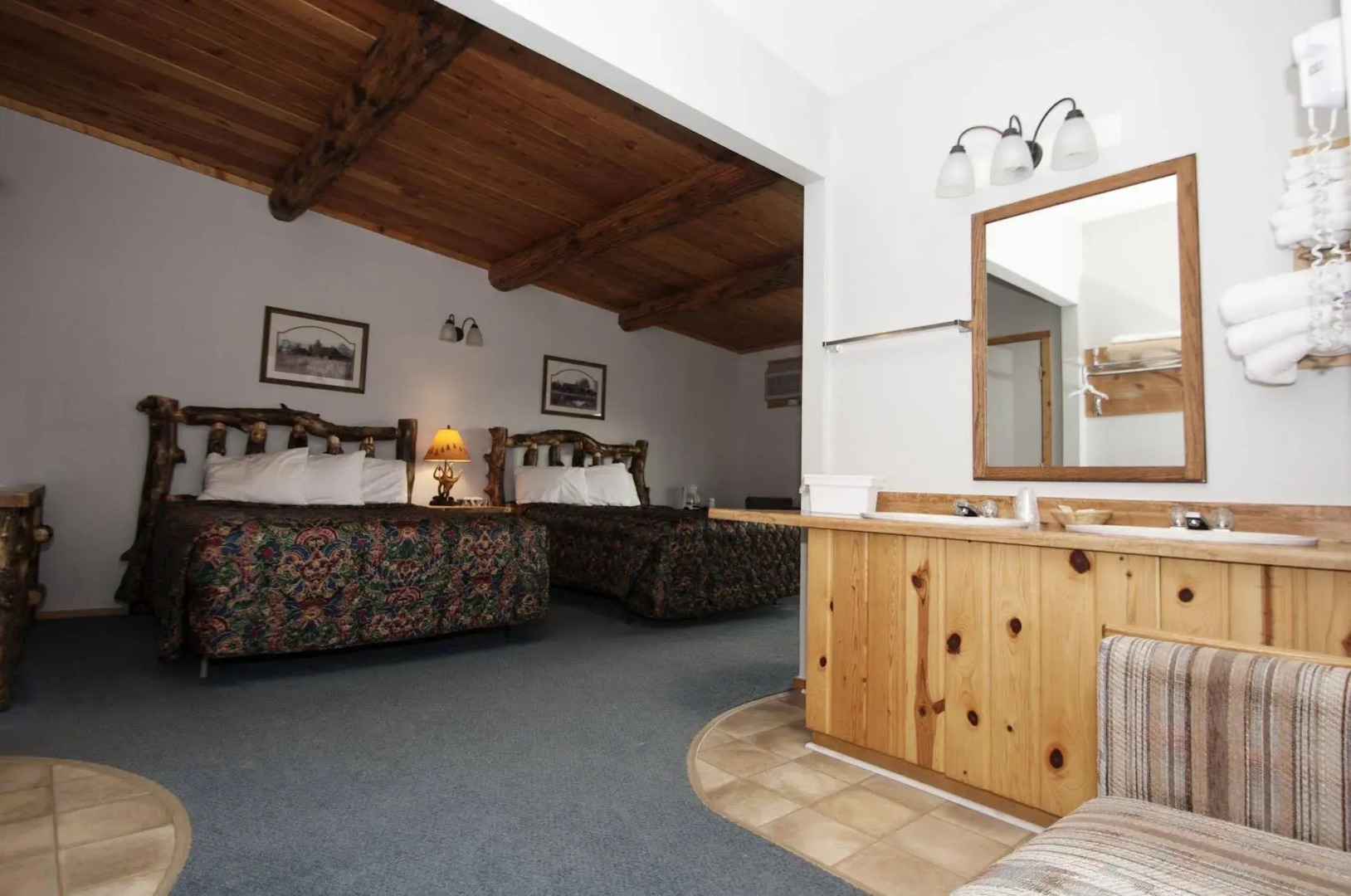 Yellowstone Valley Inn