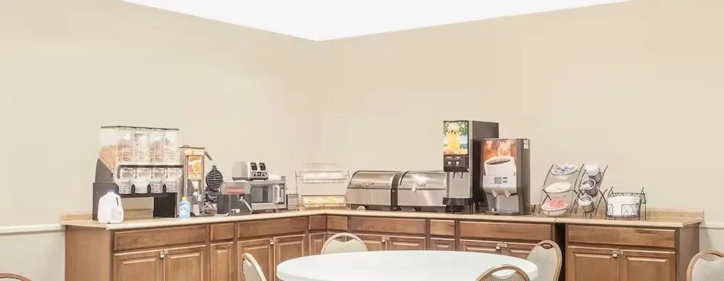 Baymont by Wyndham Paris