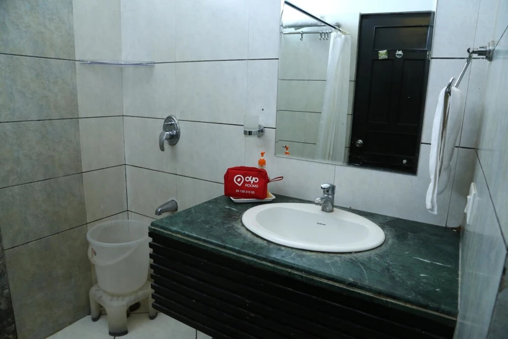OYO Rooms Sector 17 Chandigarh