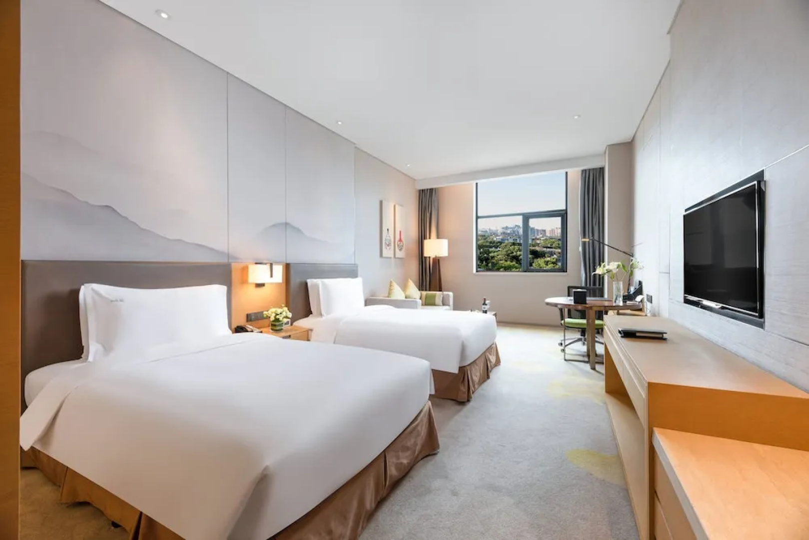 Holiday Inn Baoji Central by IHG