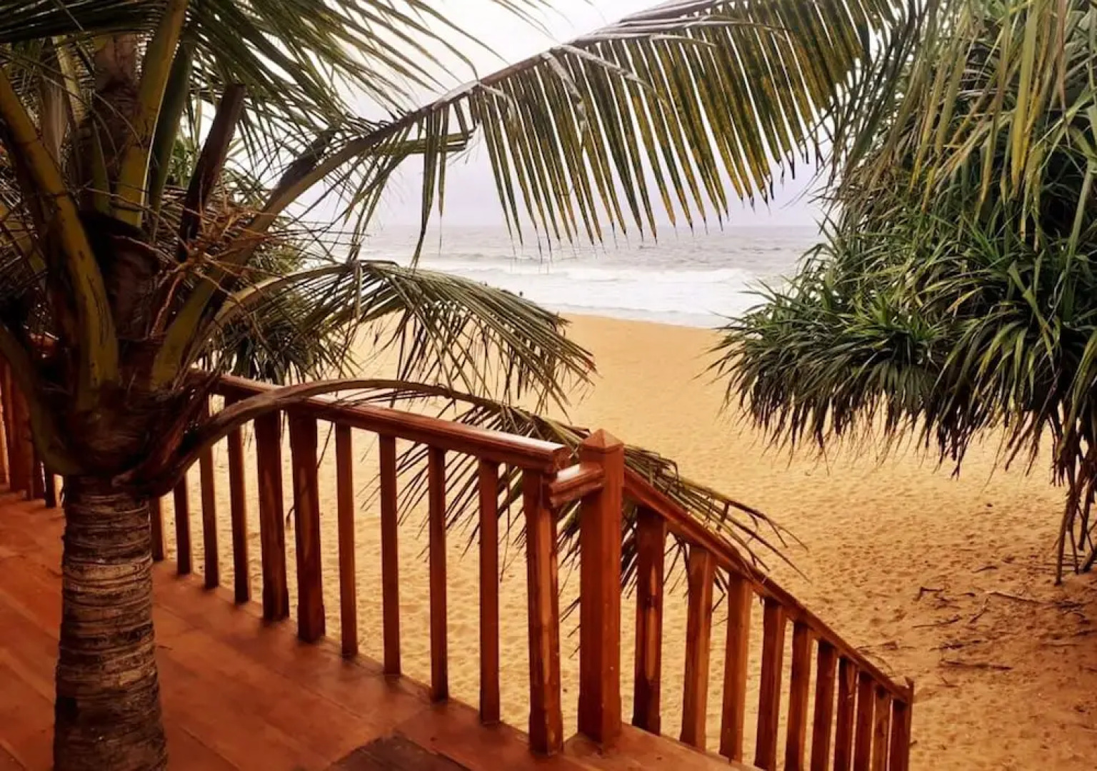 Sri Lanka Beach House Hotel and SPA