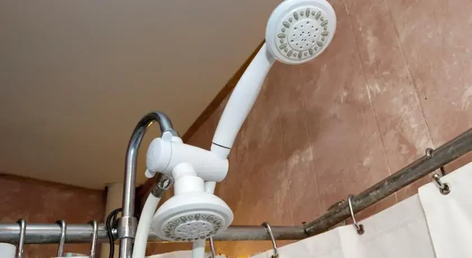 S&J Uptown Downtown Chain Of Lakes Art Museum